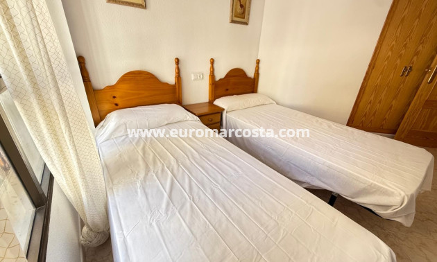 Sale - Apartment / flat - Guardamar del Segura