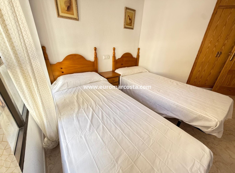 Sale - Apartment / flat - Guardamar del Segura