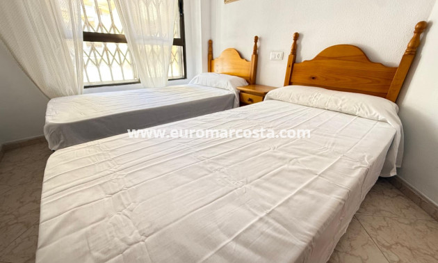 Sale - Apartment / flat - Guardamar del Segura