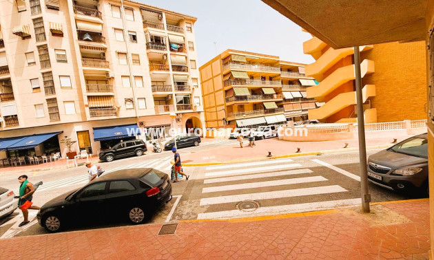 Sale - Apartment / flat - Guardamar del Segura