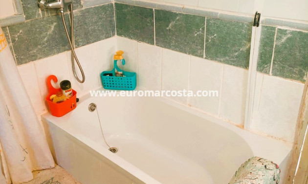 Objekte zum Wiederverkauf - Finca - Elche Pedanías - Elche/Elx