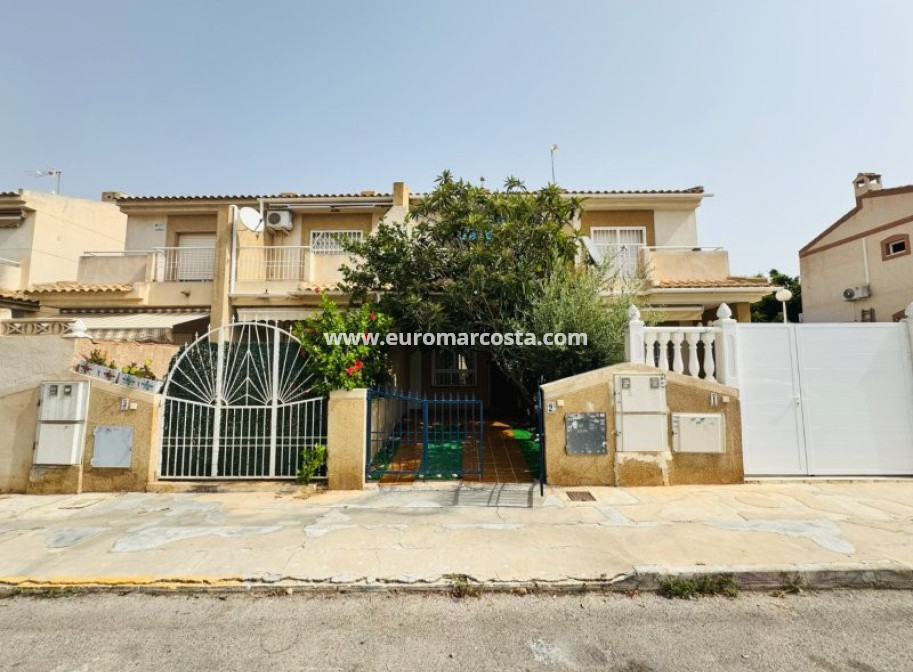 Venta - Adosado - Torrevieja - TORREVIEJA