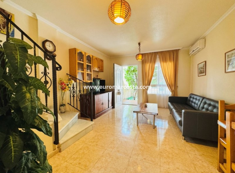 Venta - Adosado - Torrevieja - TORREVIEJA