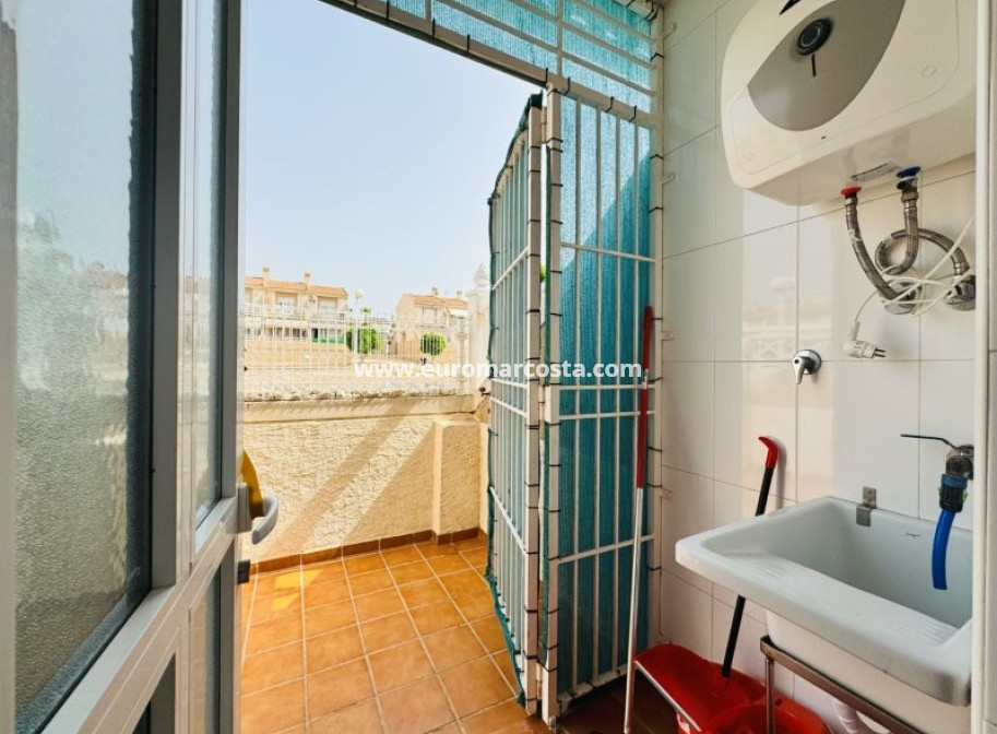 Venta - Adosado - Torrevieja - TORREVIEJA