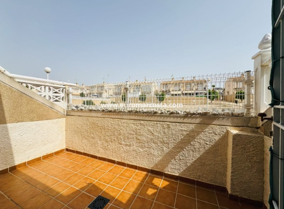 Venta - Adosado - Torrevieja - TORREVIEJA