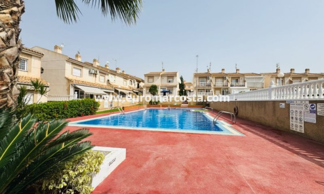 Venta - Adosado - Torrevieja - TORREVIEJA