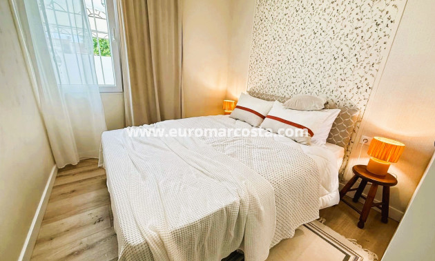 Sale - Townhouse - Torrevieja - TORREVIEJA