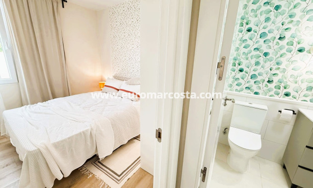 Sale - Townhouse - Torrevieja - TORREVIEJA