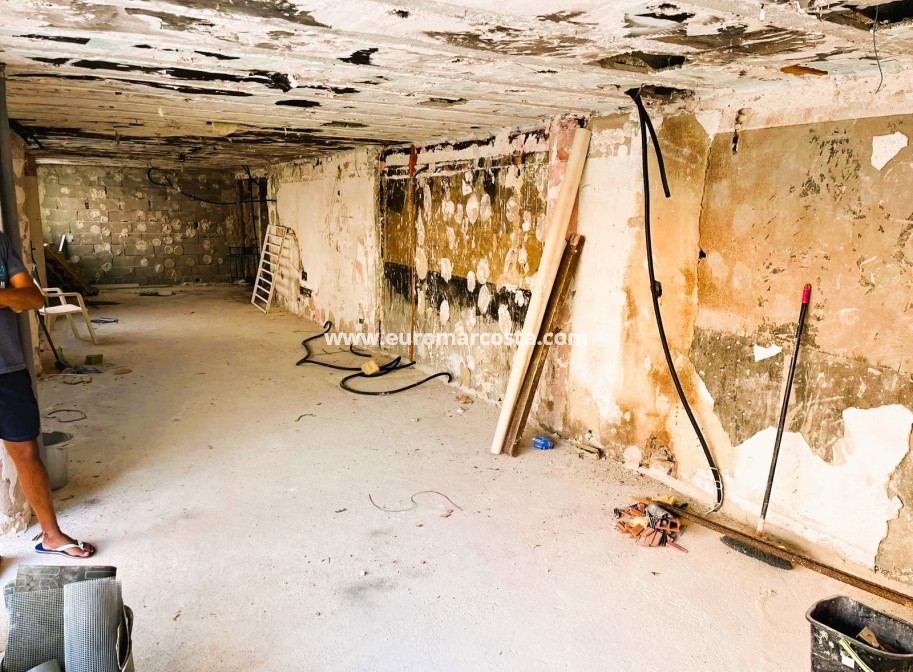 Langzeitmiete - Kommerziell - La Mata