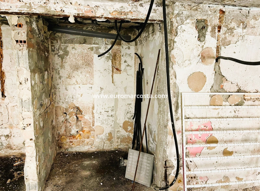 Langzeitmiete - Kommerziell - La Mata