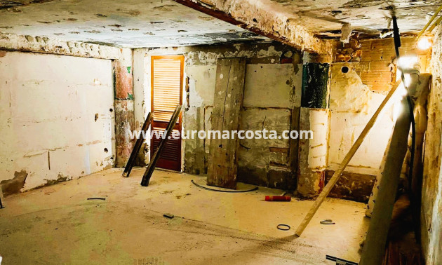 Langzeitmiete - Kommerziell - La Mata