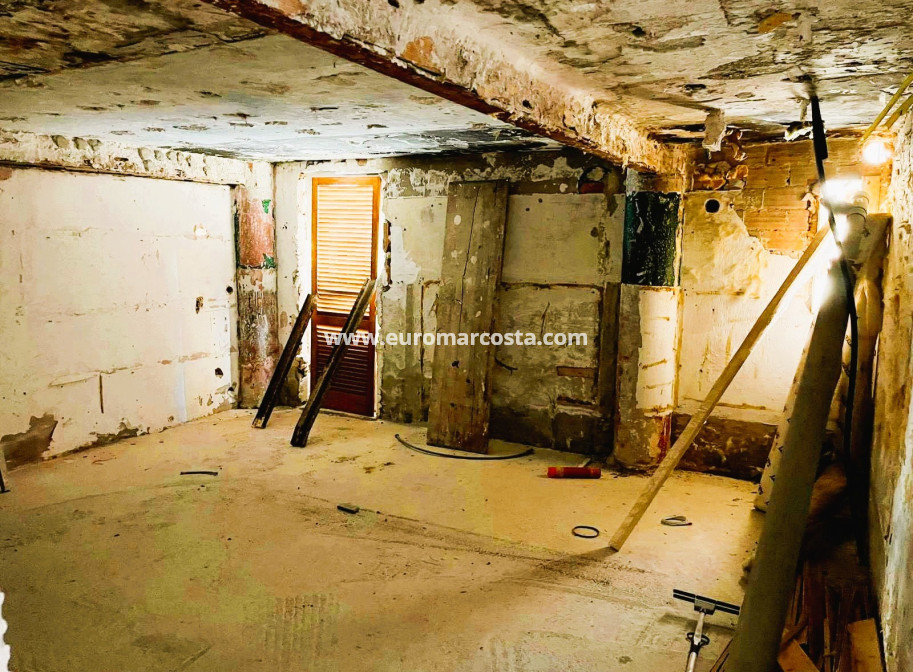 Langzeitmiete - Kommerziell - La Mata