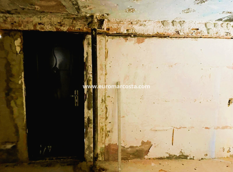 Langzeitmiete - Kommerziell - La Mata