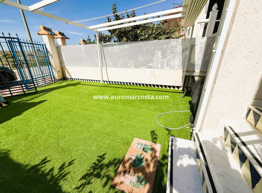 Objekte zum Wiederverkauf - Bungalow Planta Baja - Guardamar del Segura