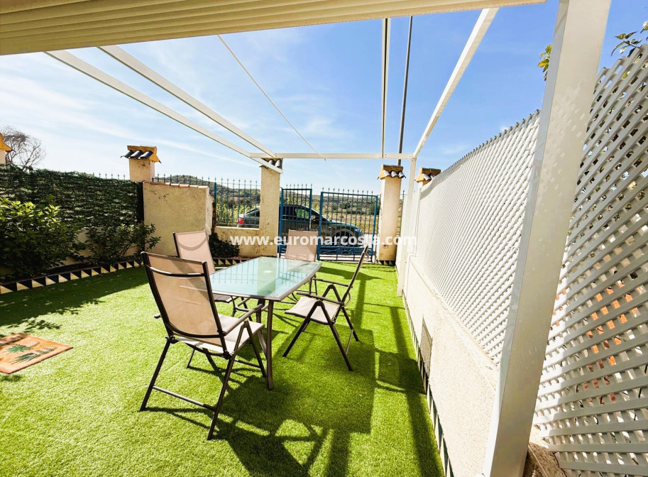 Objekte zum Wiederverkauf - Bungalow Planta Baja - Guardamar del Segura