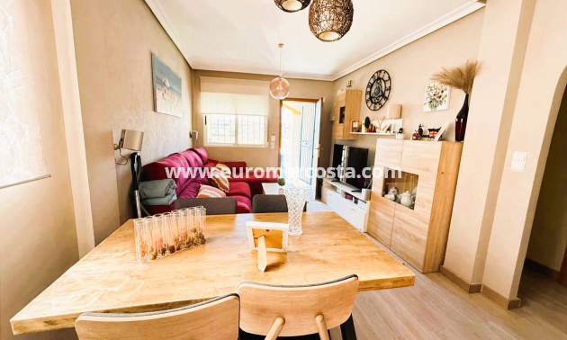 Objekte zum Wiederverkauf - Bungalow Planta Baja - Guardamar del Segura