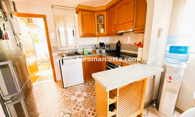 Objekte zum Wiederverkauf - Bungalow Planta Baja - Guardamar del Segura