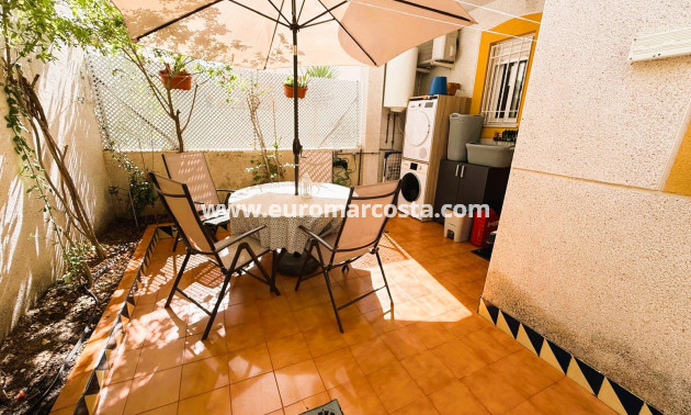 Objekte zum Wiederverkauf - Bungalow Planta Baja - Guardamar del Segura