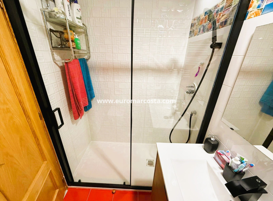 Objekte zum Wiederverkauf - Bungalow Planta Baja - Guardamar del Segura