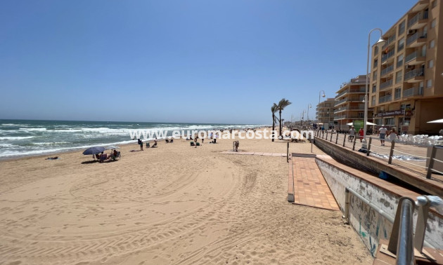 Objekte zum Wiederverkauf - Bungalow Planta Baja - Guardamar del Segura