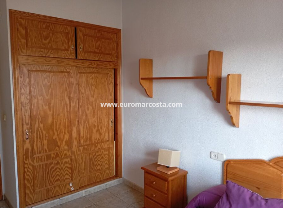 Venta - Detached house - Daya Nueva