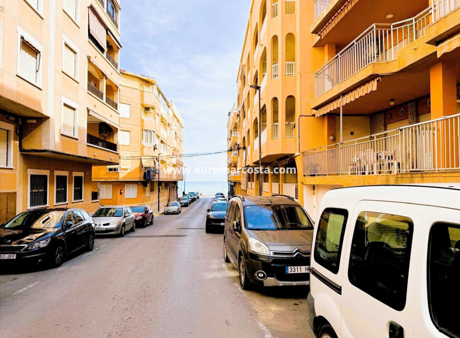 Sale - Apartment / flat - Guardamar del Segura