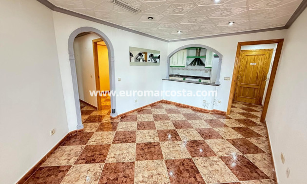 Sale - Apartment / flat - Guardamar del Segura