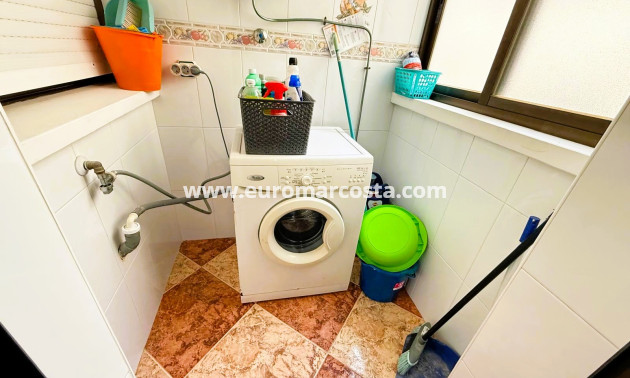 Sale - Apartment / flat - Guardamar del Segura