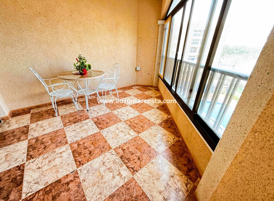 Sale - Apartment / flat - Guardamar del Segura