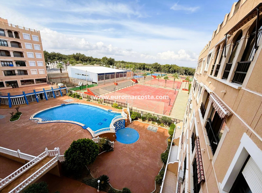 Sale - Apartment / flat - Guardamar del Segura
