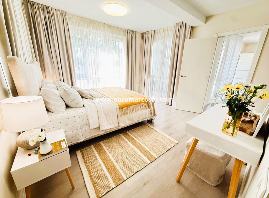 Sale - Villa - Orihuela