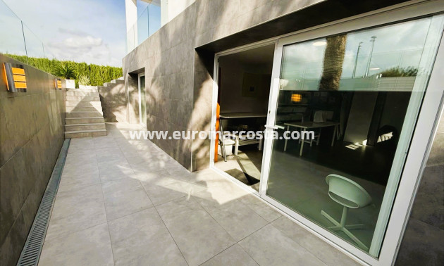 Sale - Villa - Orihuela