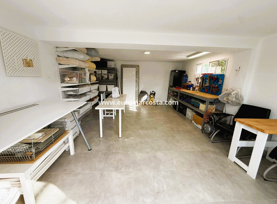 Sale - Villa - Orihuela