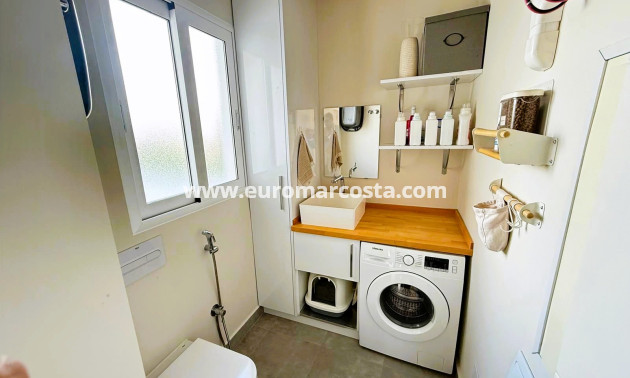 Sale - Villa - Orihuela