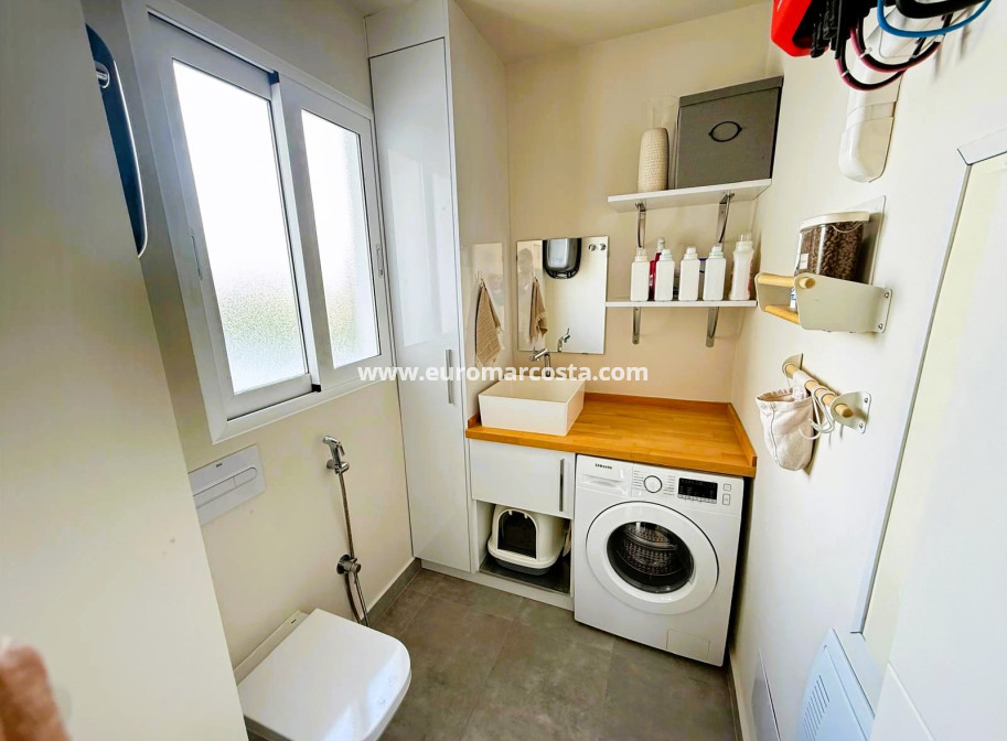 Sale - Villa - Orihuela