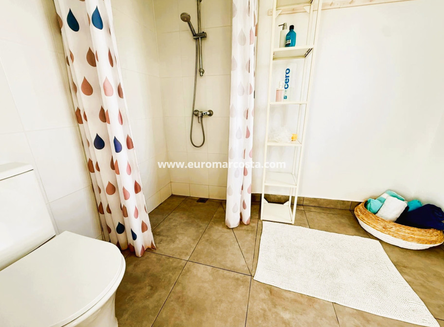 Sale - Villa - Orihuela