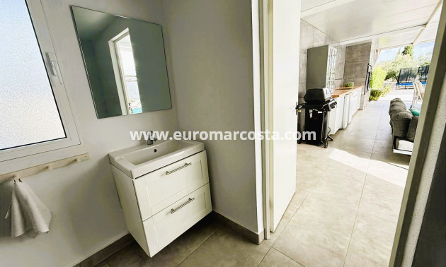 Sale - Villa - Orihuela