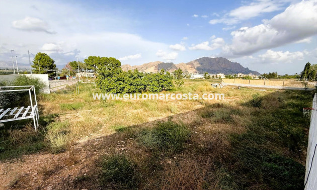 Sale - Villa - Orihuela