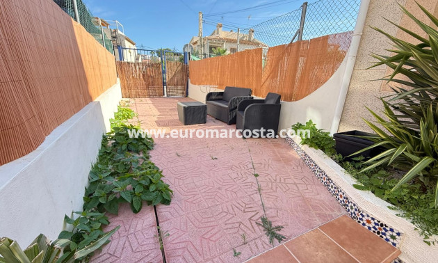 Sale - Bungalow Planta Alta - Guardamar del Segura