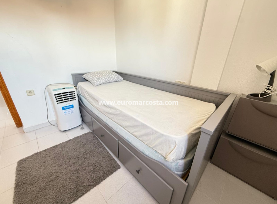 Sale - Bungalow Planta Alta - Guardamar del Segura