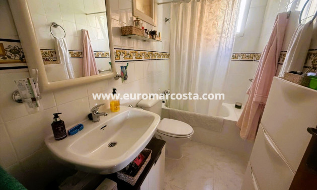 Objekte zum Wiederverkauf - Wohnung - La Mata