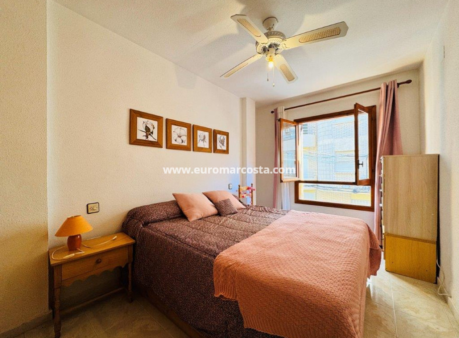 Sale - Apartment / flat - La Mata