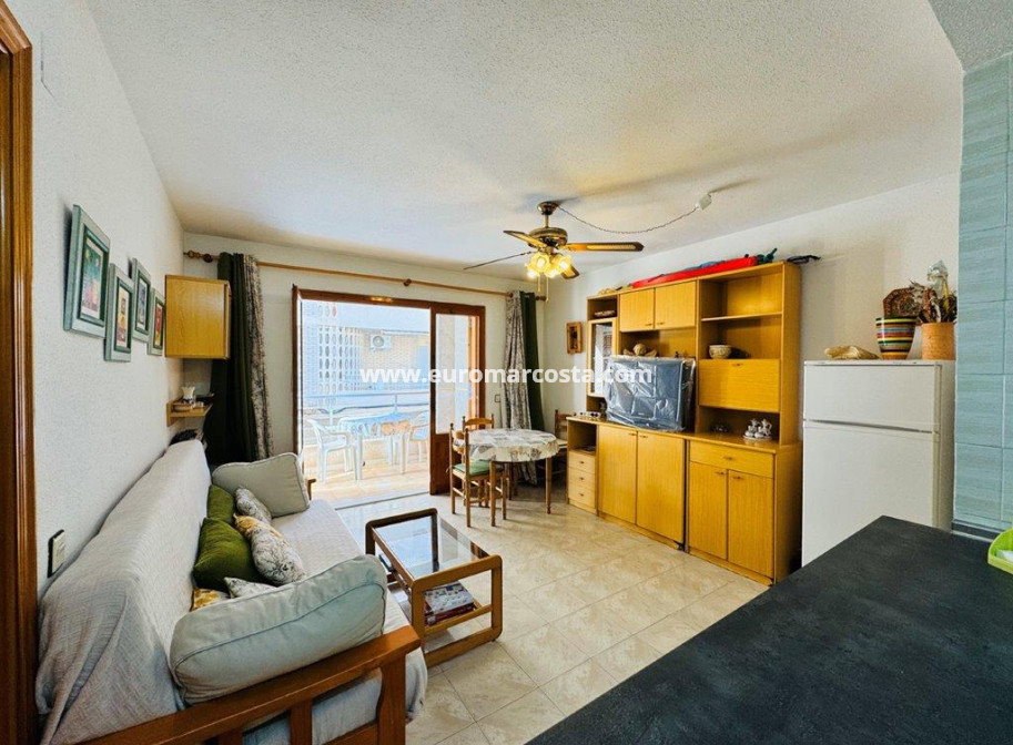 Sale - Apartment / flat - La Mata