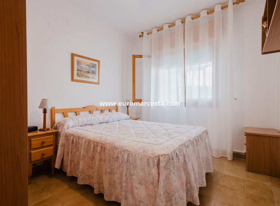 Objekte zum Wiederverkauf - Bungalow - Torrevieja - TORREVIEJA