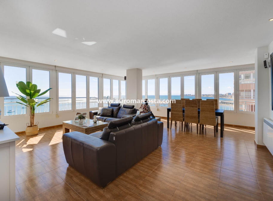 Objekte zum Wiederverkauf - Wohnung - Torrevieja - TORREVIEJA