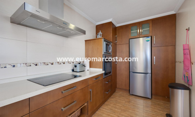 Objekte zum Wiederverkauf - Wohnung - Torrevieja - TORREVIEJA