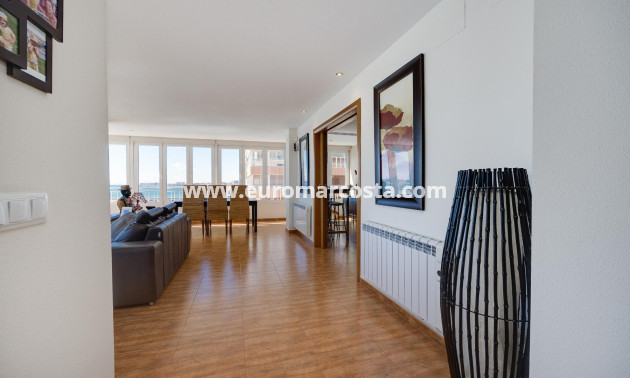 Objekte zum Wiederverkauf - Wohnung - Torrevieja - TORREVIEJA