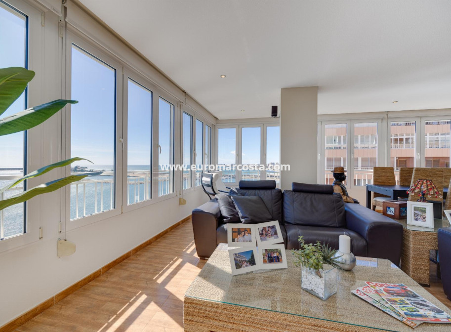 Objekte zum Wiederverkauf - Wohnung - Torrevieja - TORREVIEJA