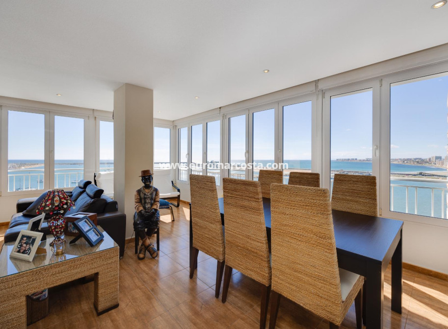 Objekte zum Wiederverkauf - Wohnung - Torrevieja - TORREVIEJA