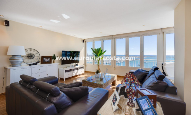 Objekte zum Wiederverkauf - Wohnung - Torrevieja - TORREVIEJA